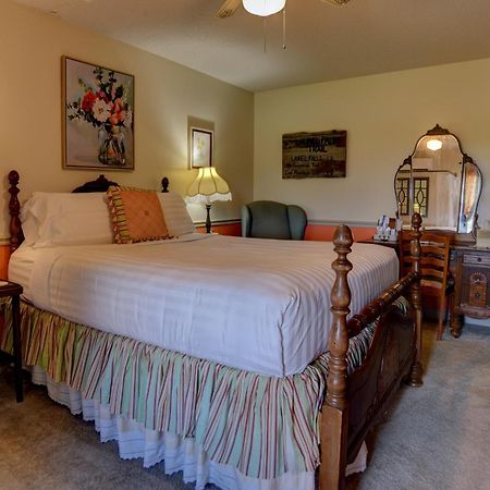 Blue Mountain Mist Country Inn Sevierville Bagian luar foto