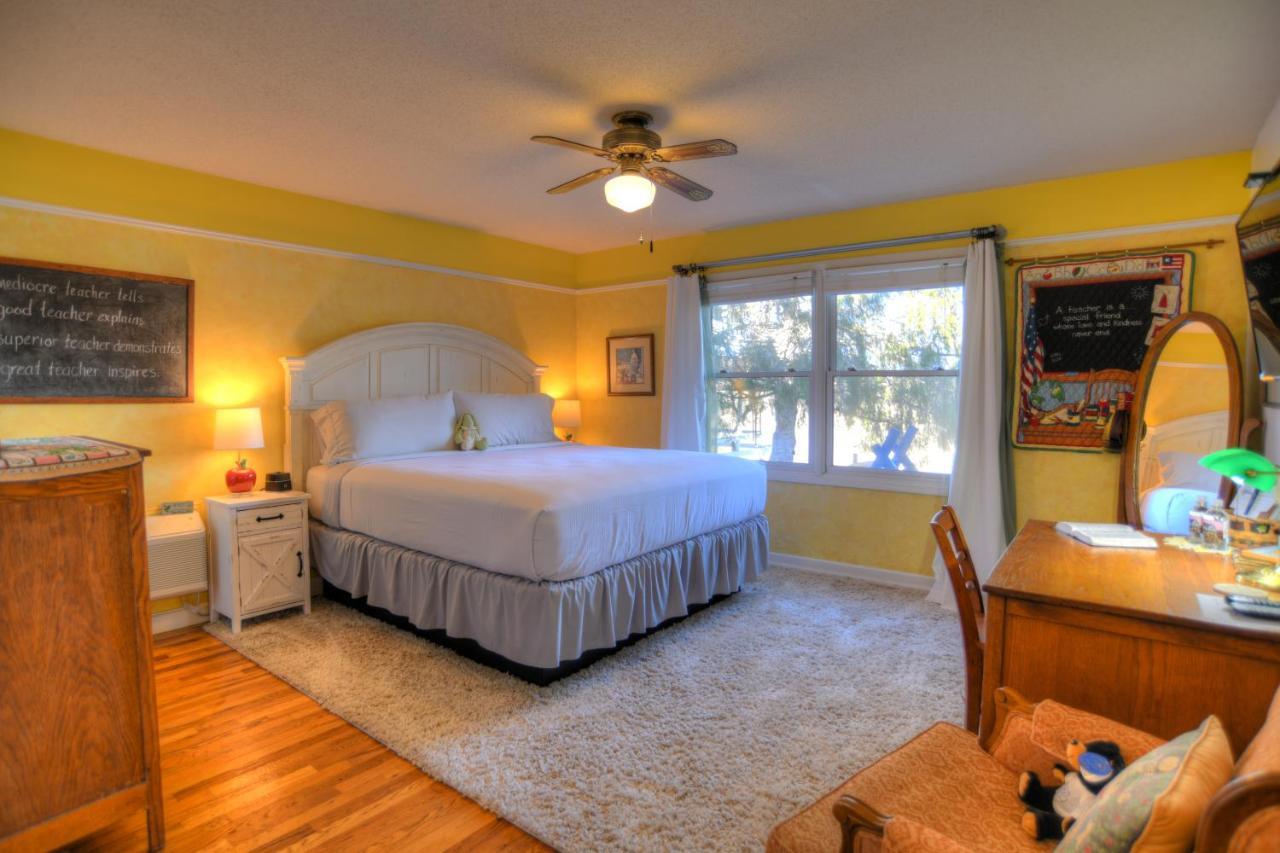 Blue Mountain Mist Country Inn Sevierville Bagian luar foto