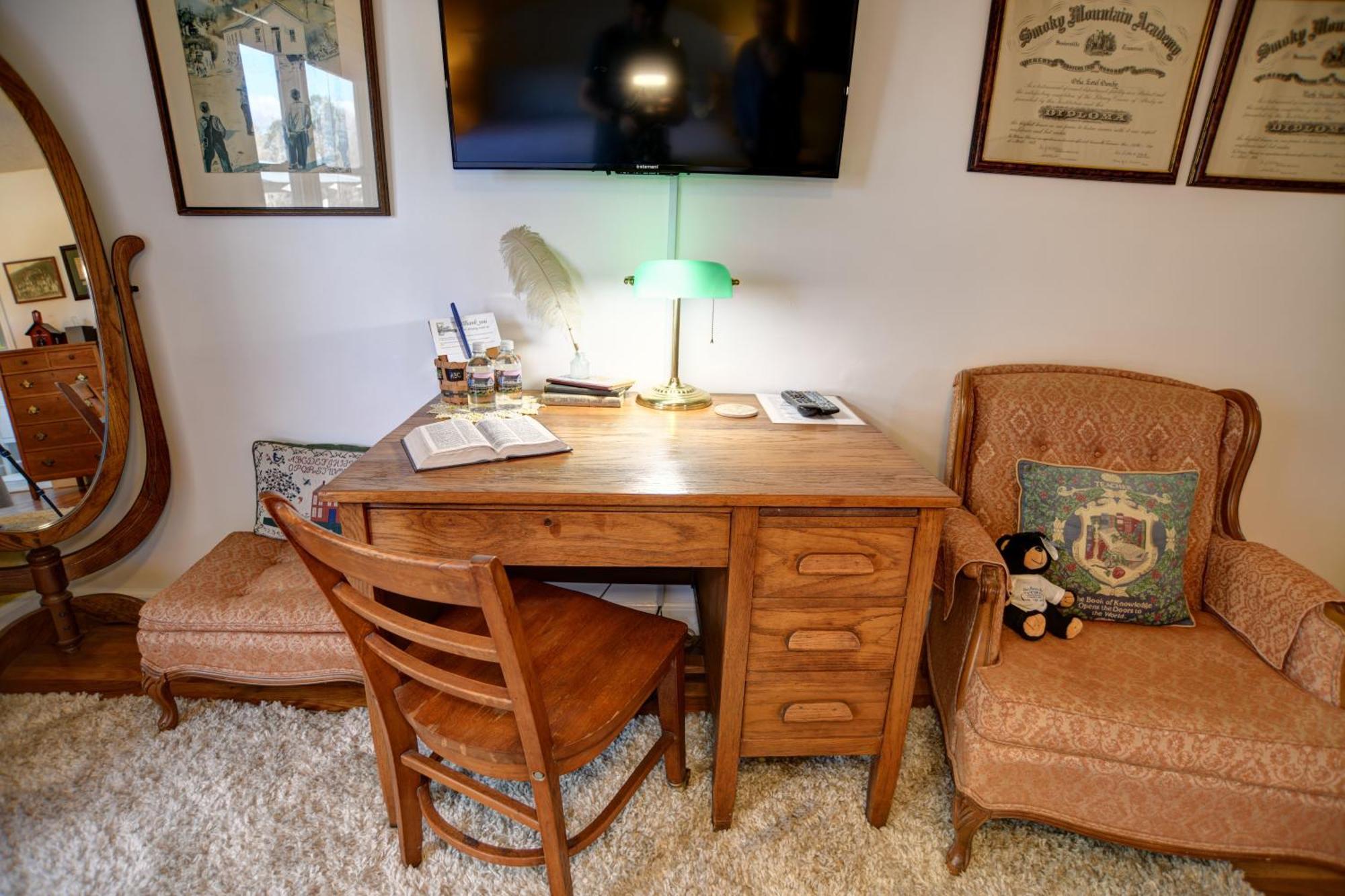 Blue Mountain Mist Country Inn Sevierville Ruang foto