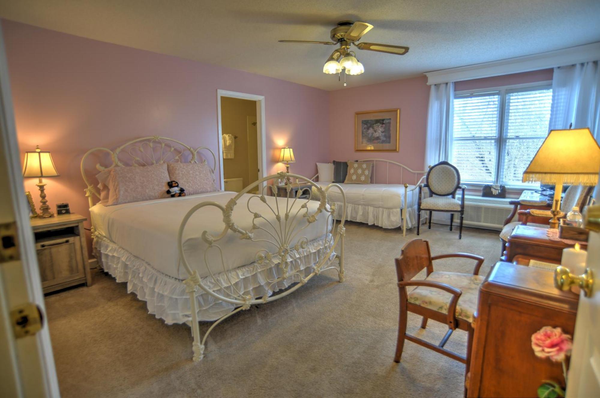 Blue Mountain Mist Country Inn Sevierville Bagian luar foto