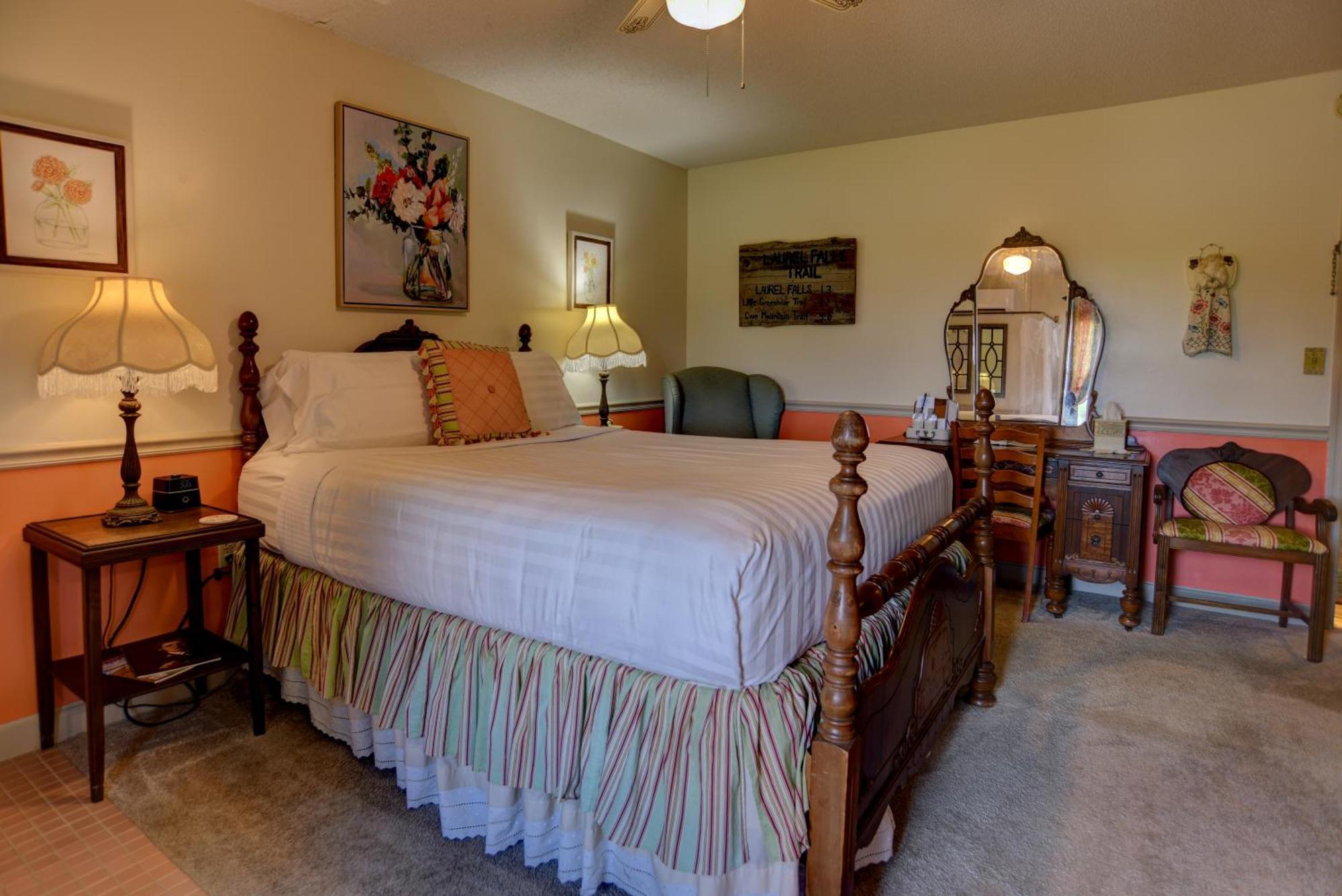Blue Mountain Mist Country Inn Sevierville Bagian luar foto