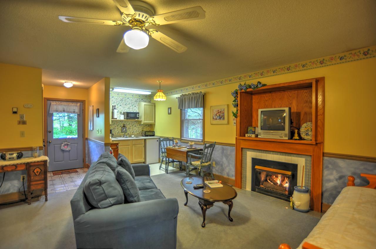 Blue Mountain Mist Country Inn Sevierville Bagian luar foto