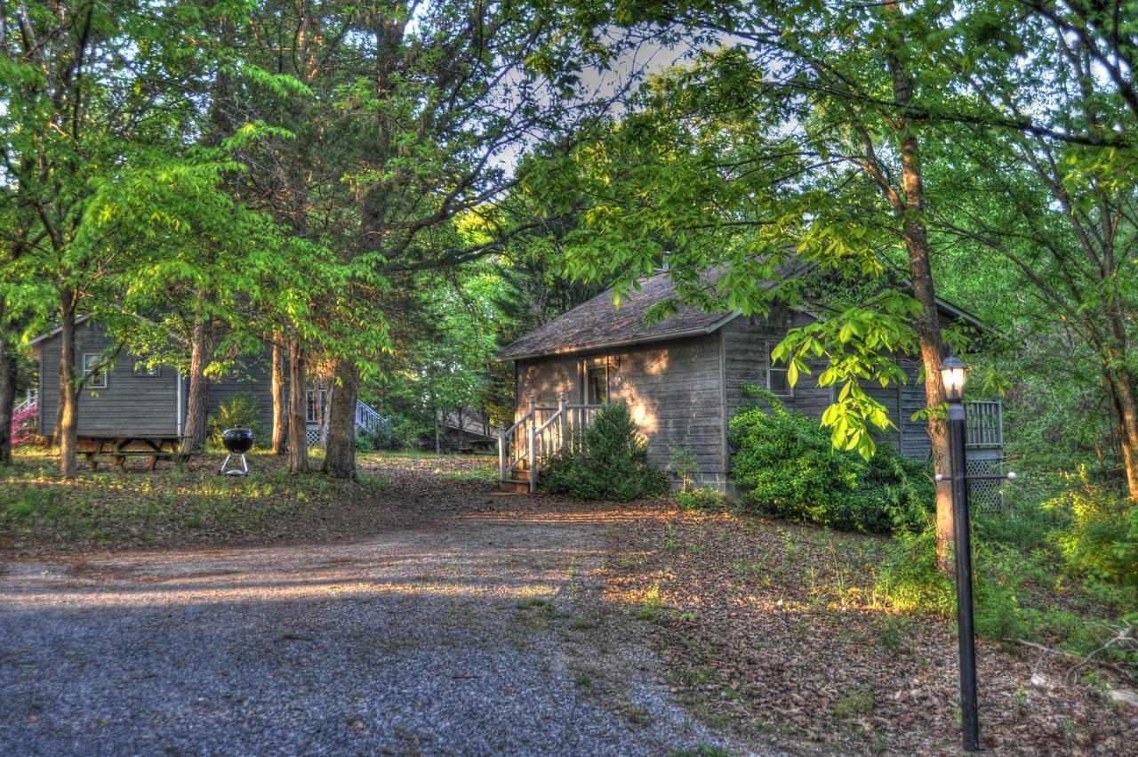 Blue Mountain Mist Country Inn Sevierville Bagian luar foto